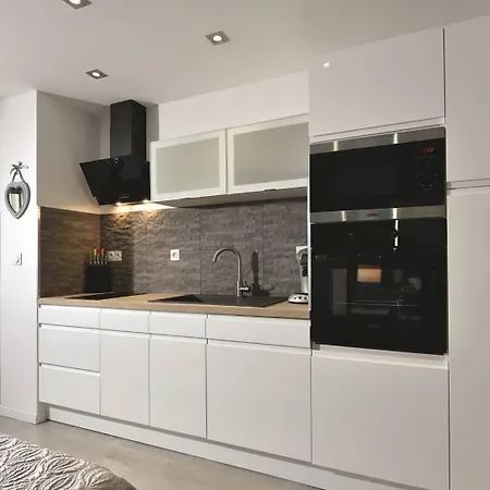 Bolero - Heliopolis D 45 - Luxe - 2 Personnes * Agde